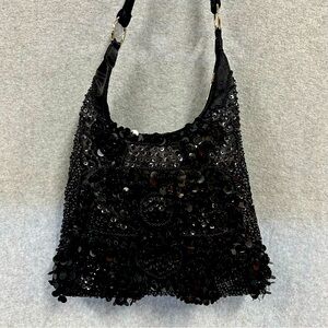Sequin Evening bag!Beautiful preowned shoulder bag.